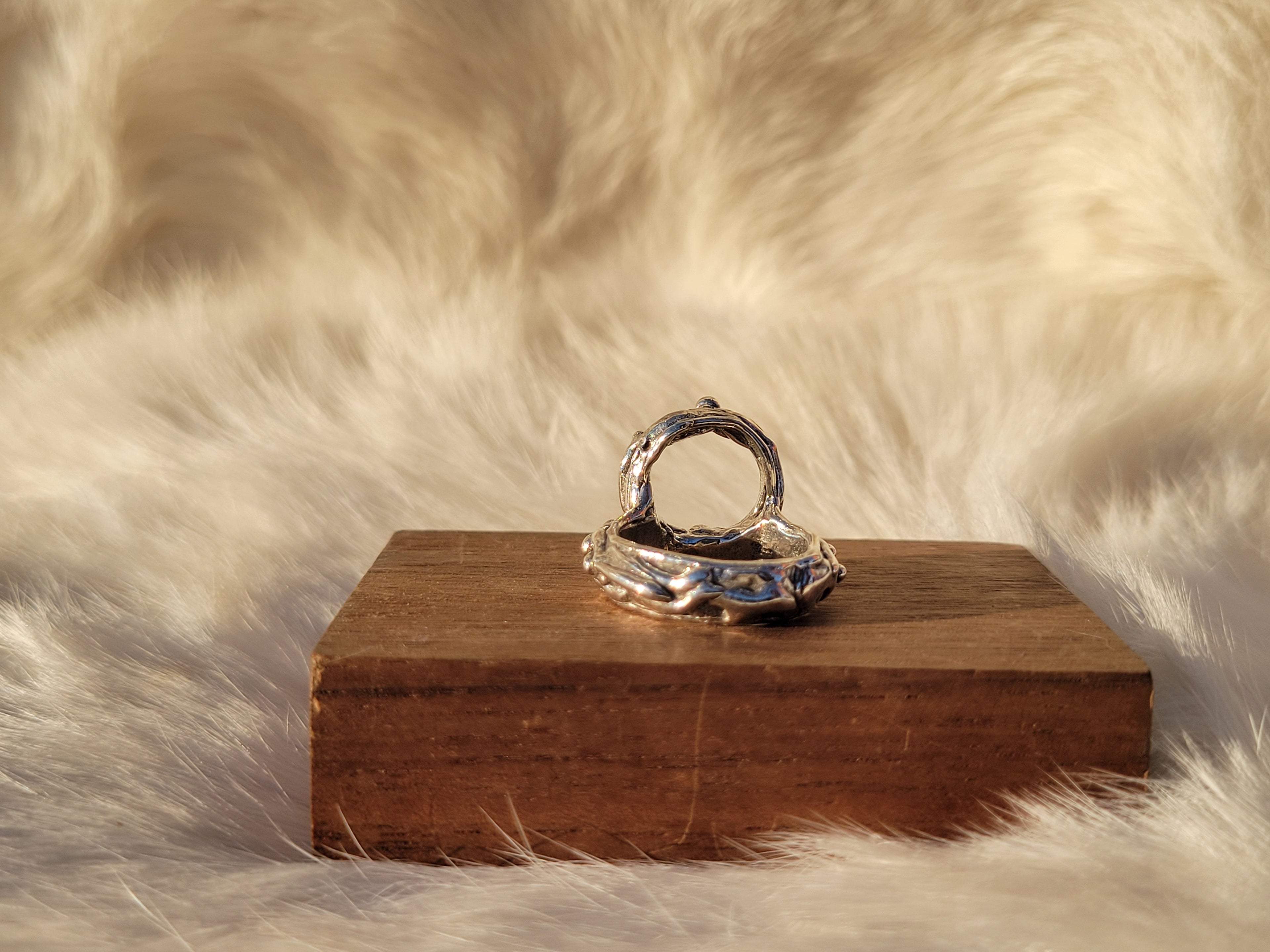 Keystone Portal Ring Size 8