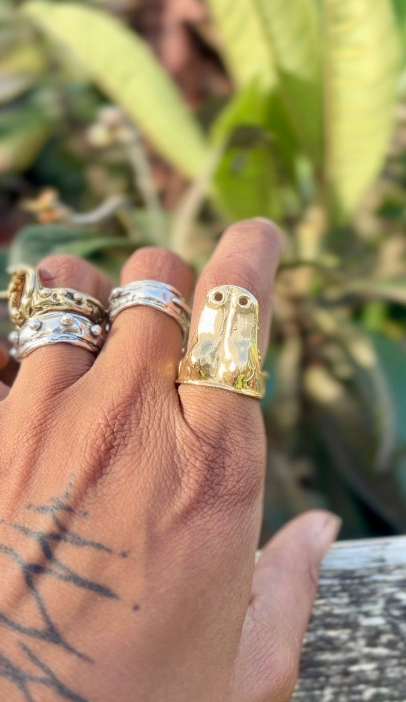 Alligator Bite Ring Smooth