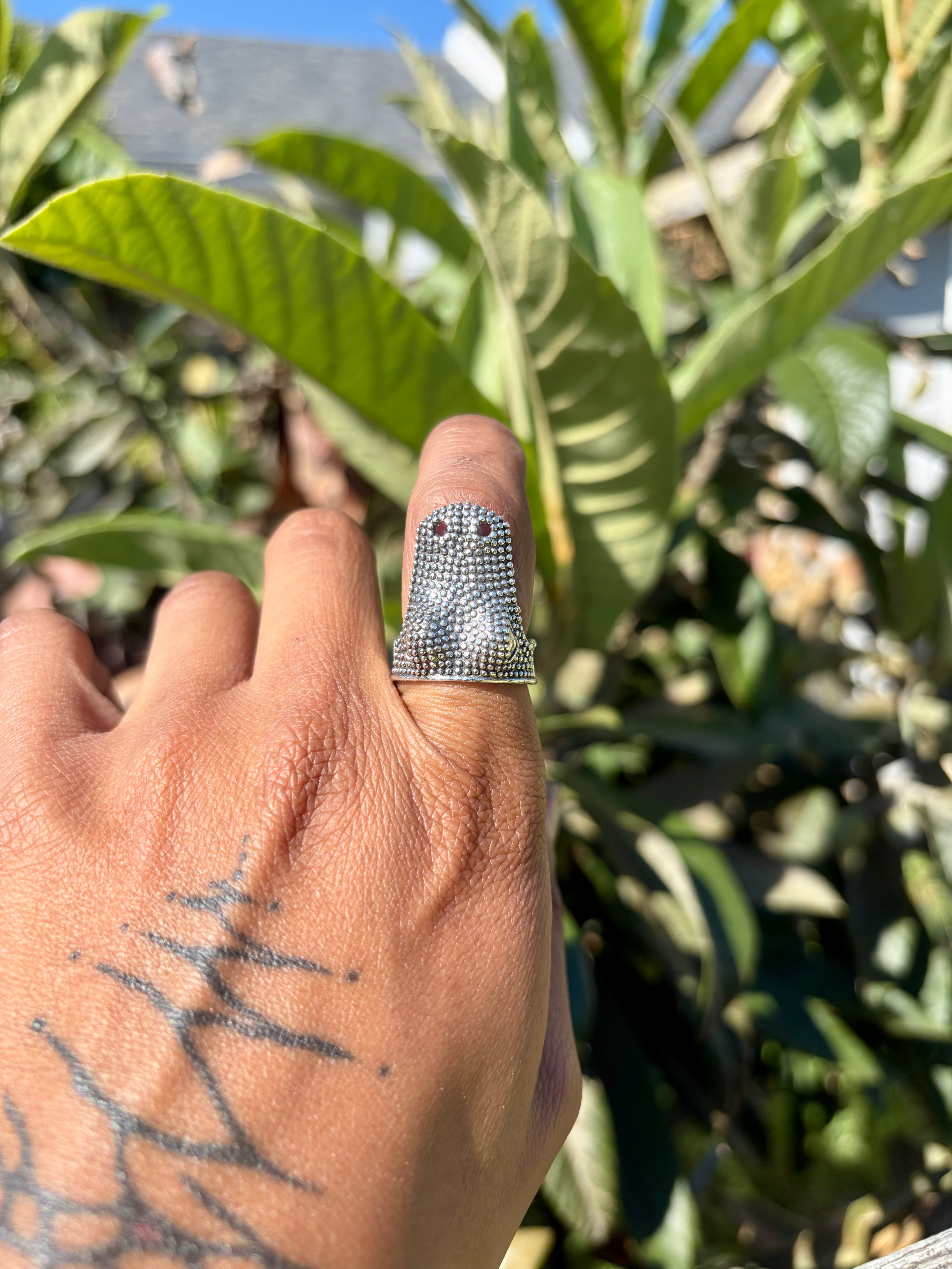 Alligator Bite Ring Textured