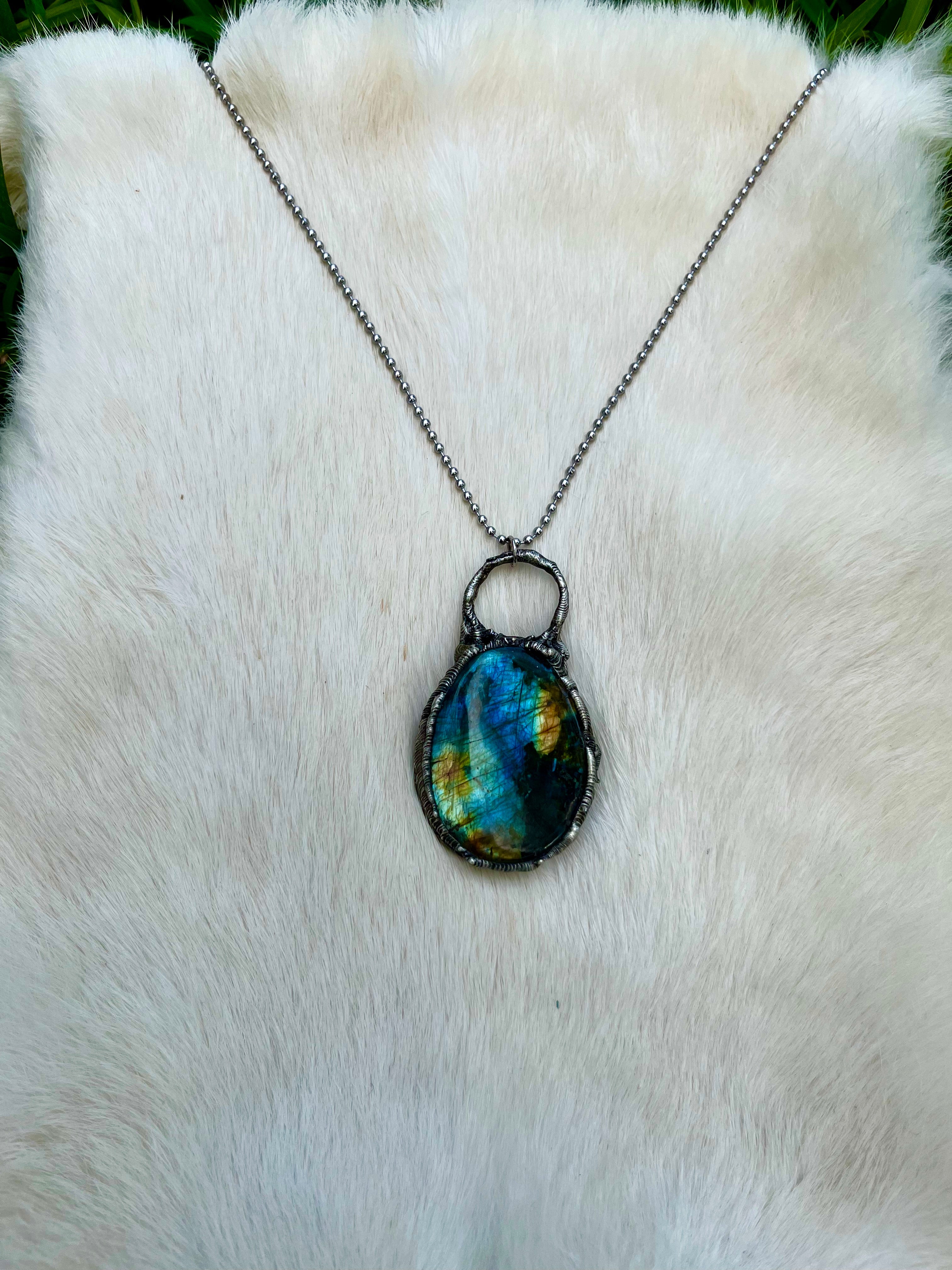 Labradorite Protector's Stone Necklace