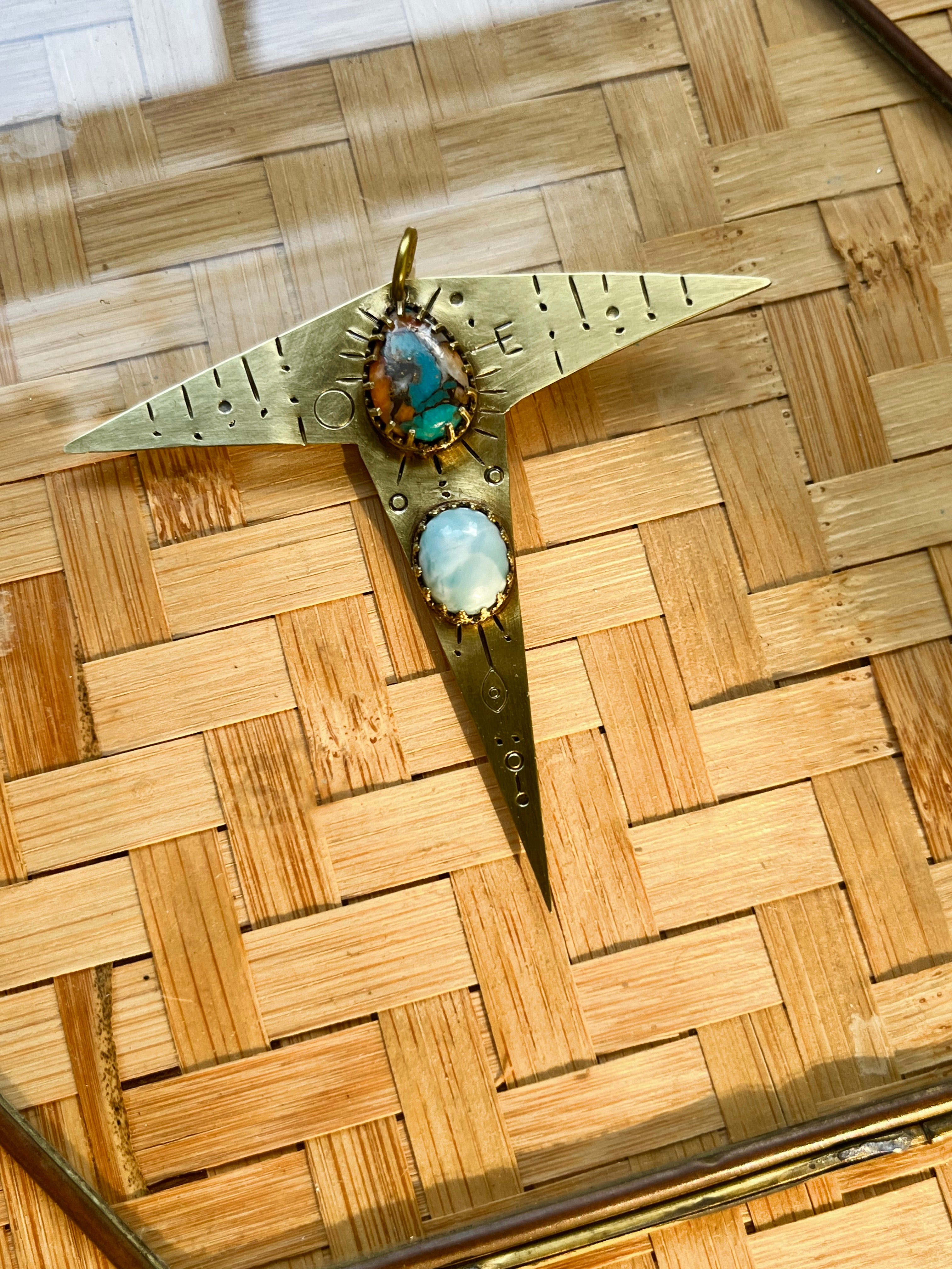 Mojave Turquoise + Larimar Tee Talisman