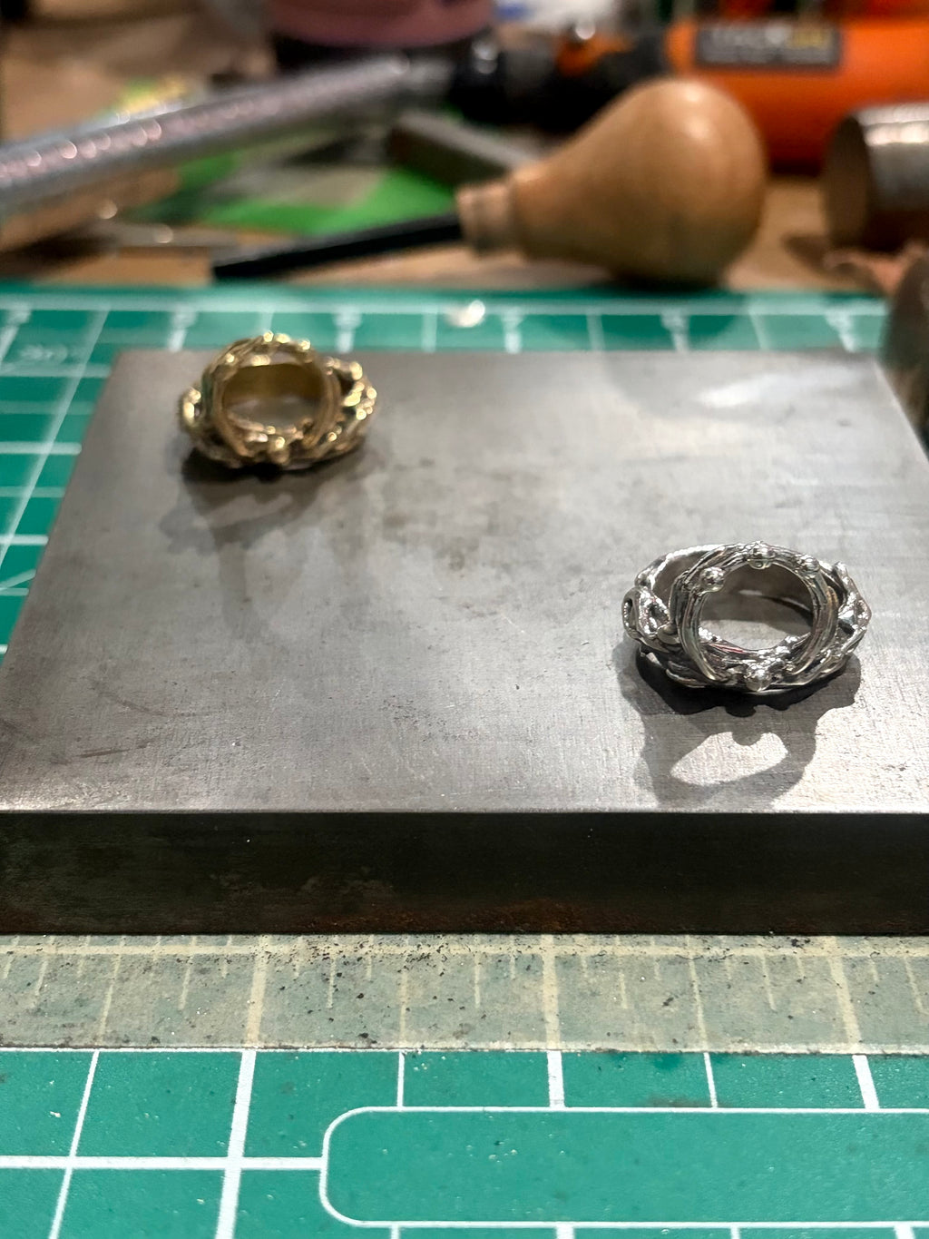 Keystone Portal Ring Size 8